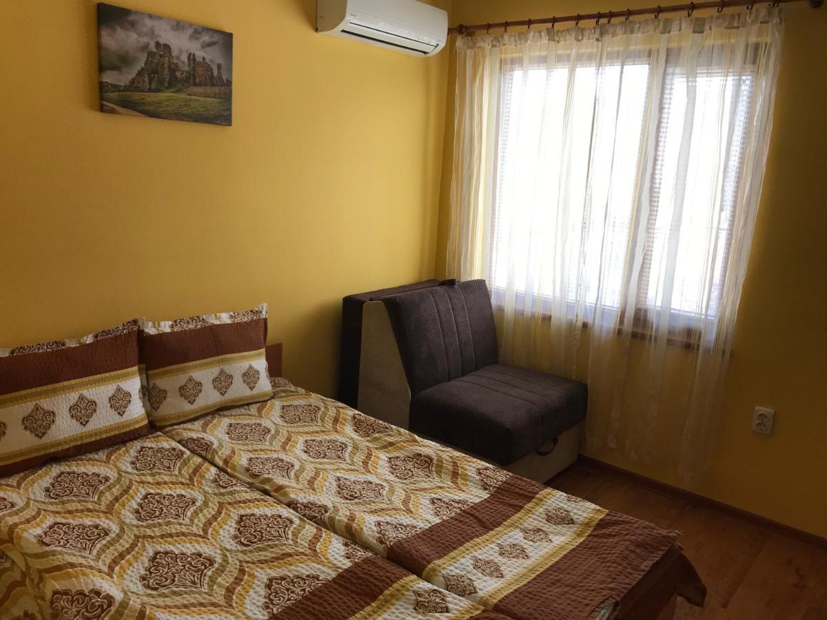 Guesthouse Elena เบโลกราดชิก ภายนอก รูปภาพ